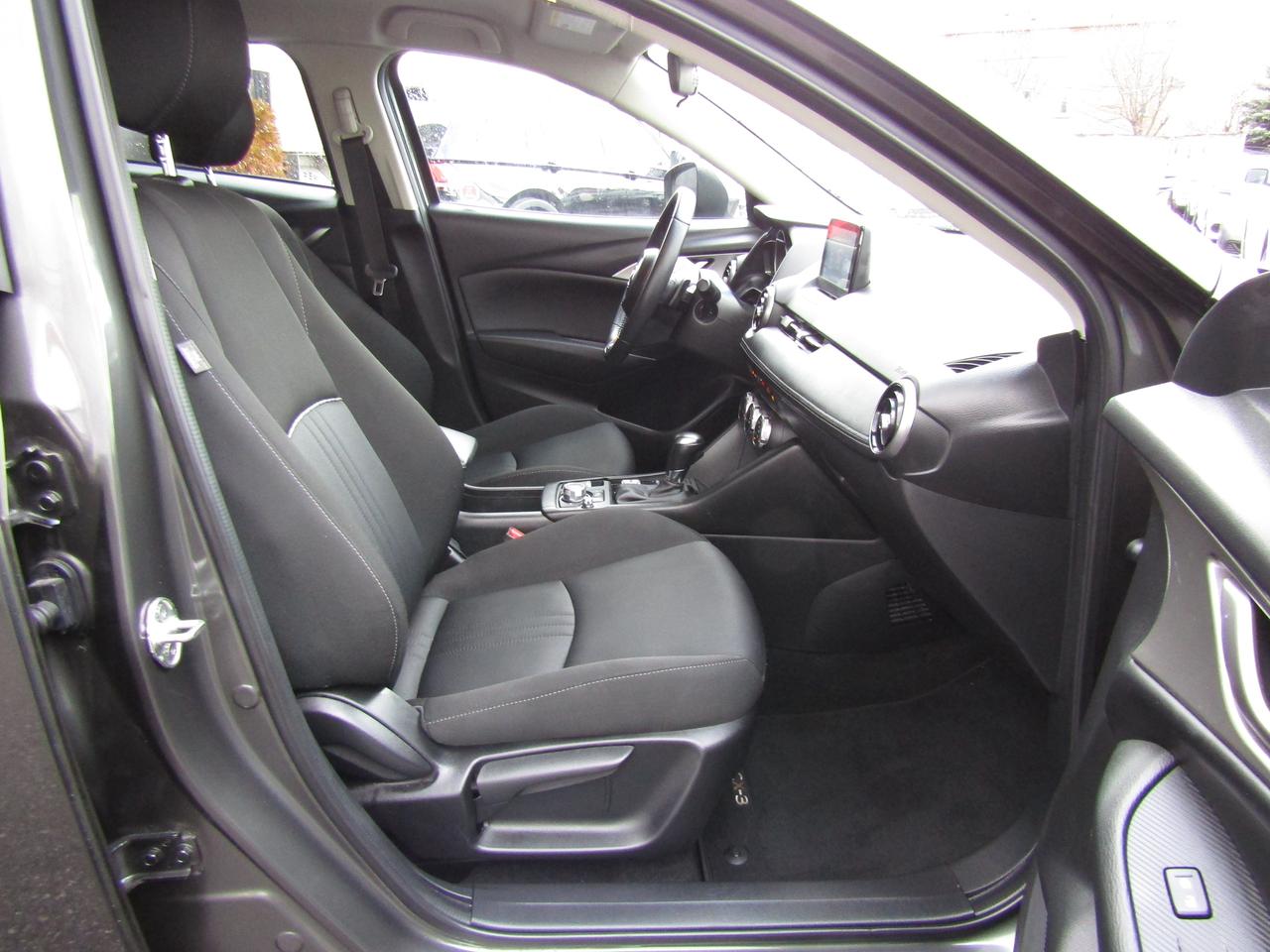 2022 Mazda CX-3 SkyActive, Awd, Camera, Heated Seats, Alloys, *Certified* Photo