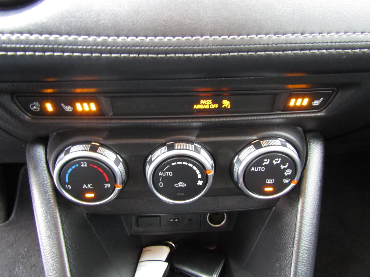 2022 Mazda CX-3 SkyActive, Awd, Camera, Heated Seats, Alloys, *Certified* Photo