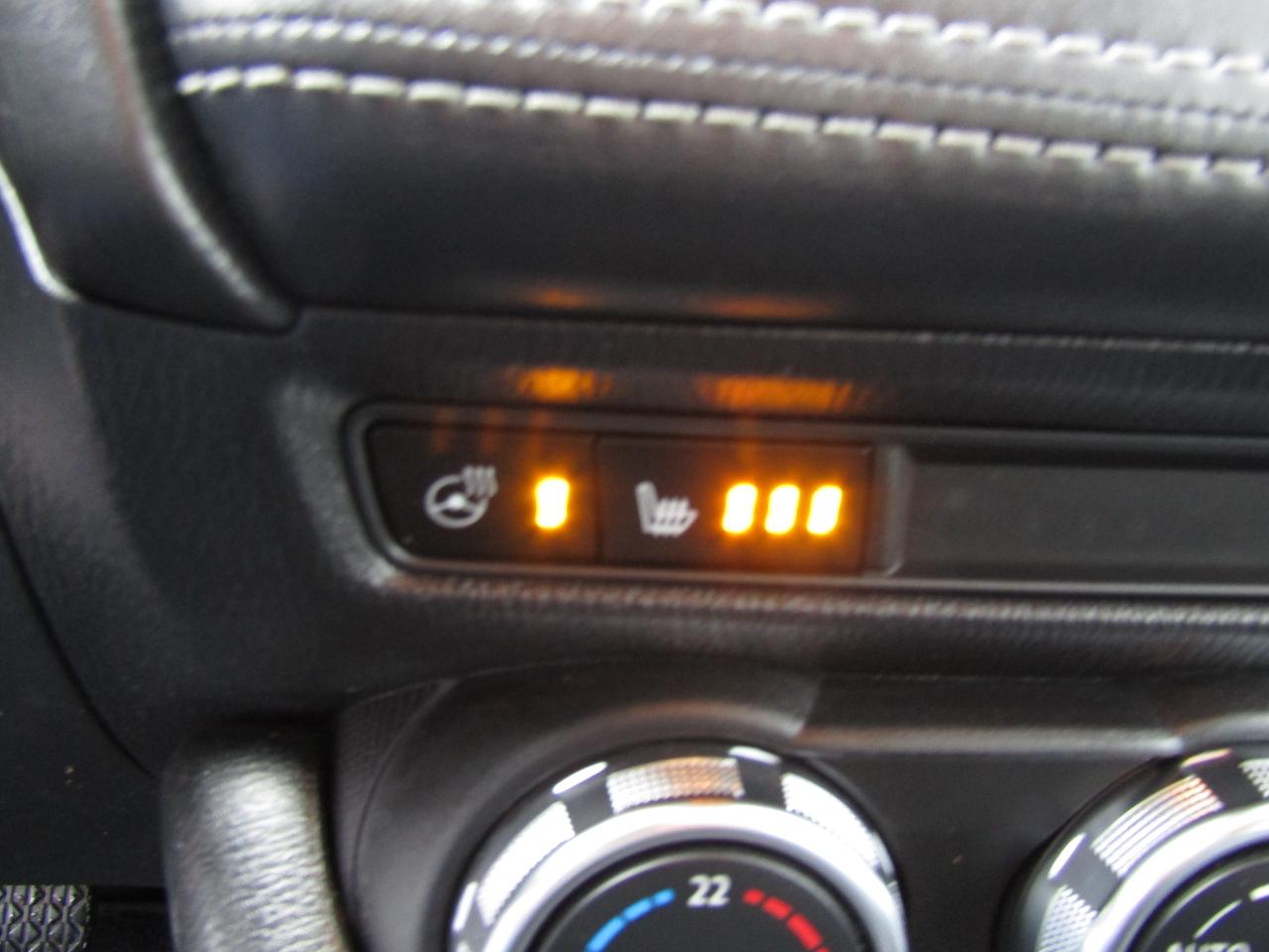 2022 Mazda CX-3 SkyActive, Awd, Camera, Heated Seats, Alloys, *Certified* Photo