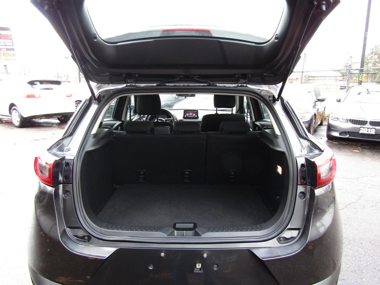 2022 Mazda CX-3 SkyActive, Awd, Camera, Heated Seats, Alloys, *Certified* Photo