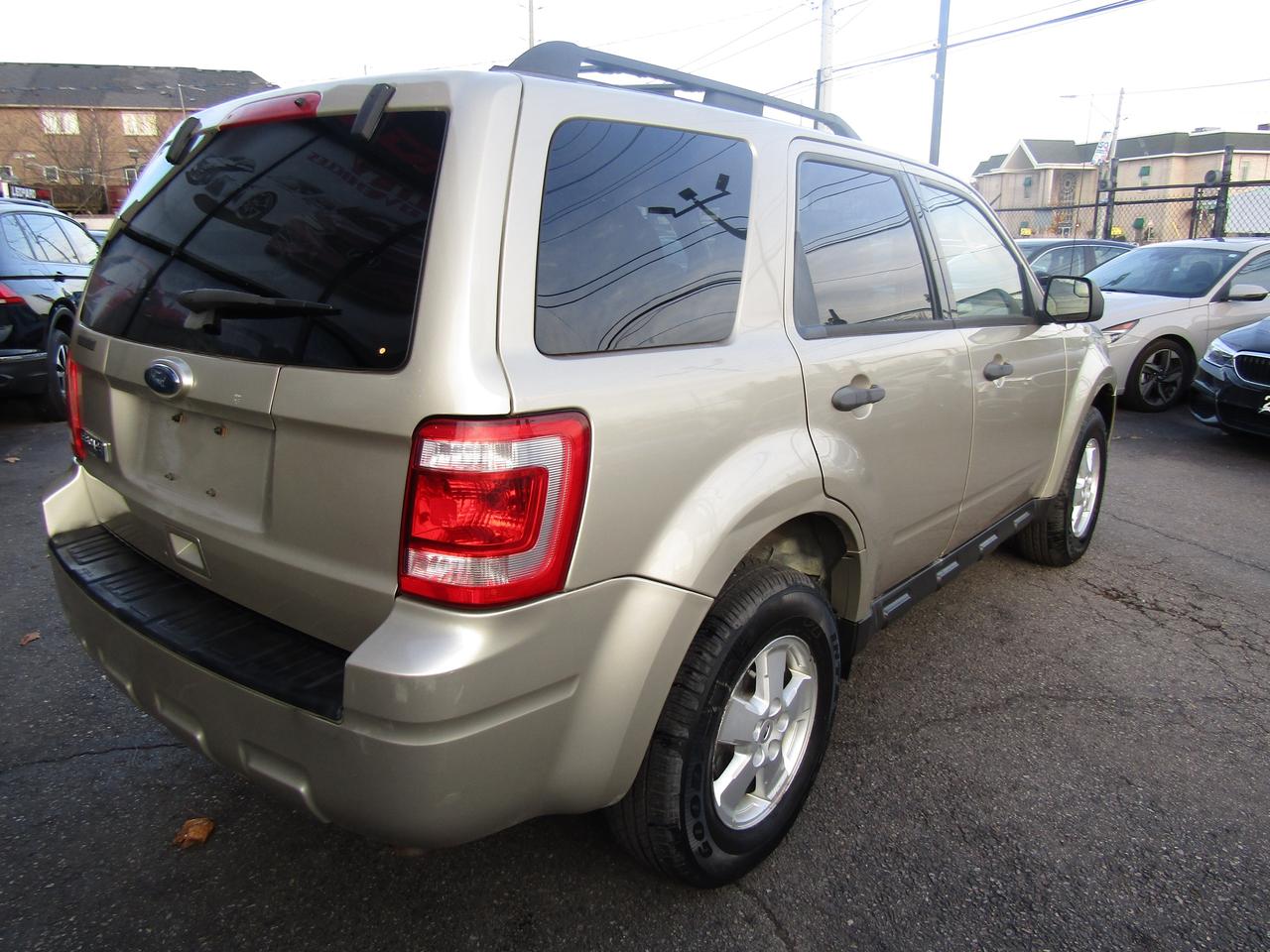 2010 Ford Escape LT, Cruise Ctrl, Automatic Trans, Alloy, *Certified* Photo