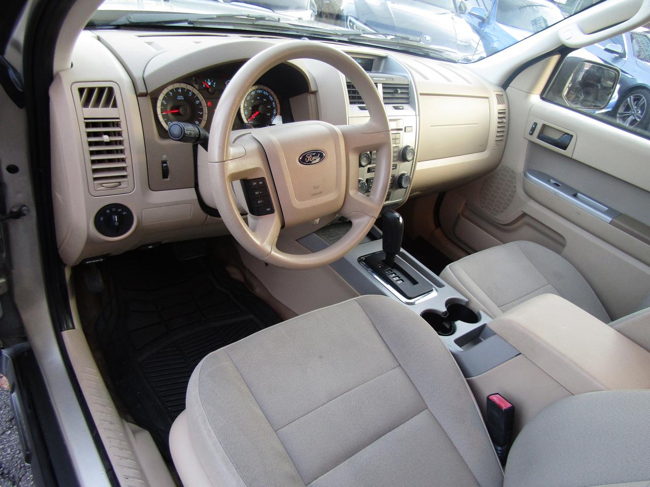 2010 Ford Escape LT, Cruise Ctrl, Automatic Trans, Alloy, *Certified* Photo