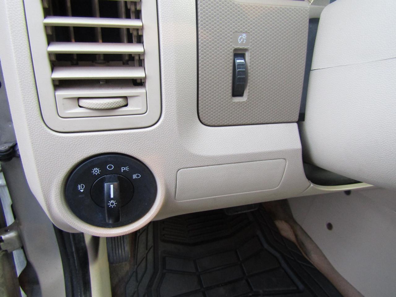 2010 Ford Escape LT, Cruise Ctrl, Automatic Trans, Alloy, *Certified* Photo