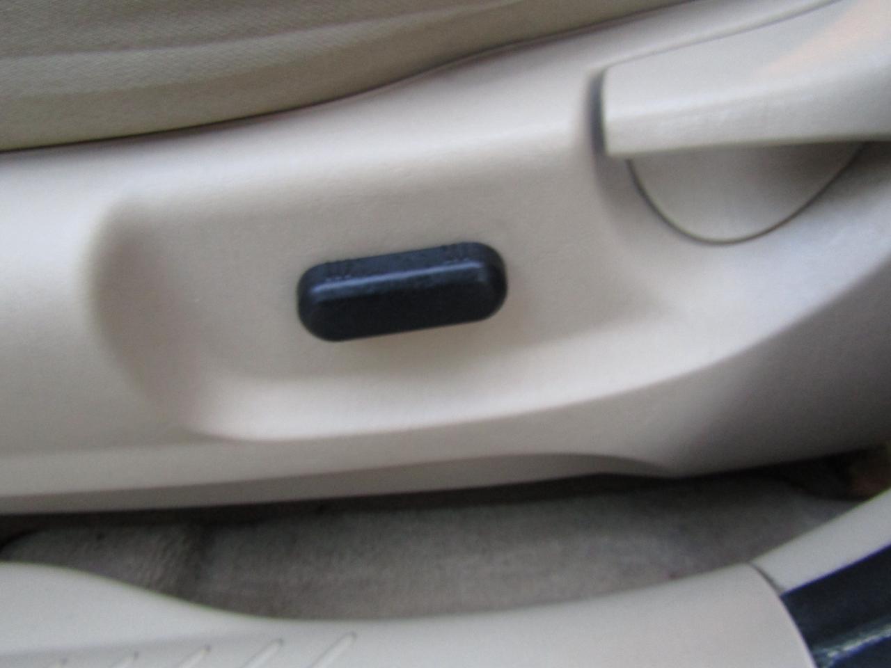 2010 Ford Escape LT, Cruise Ctrl, Automatic Trans, Alloy, *Certified* Photo