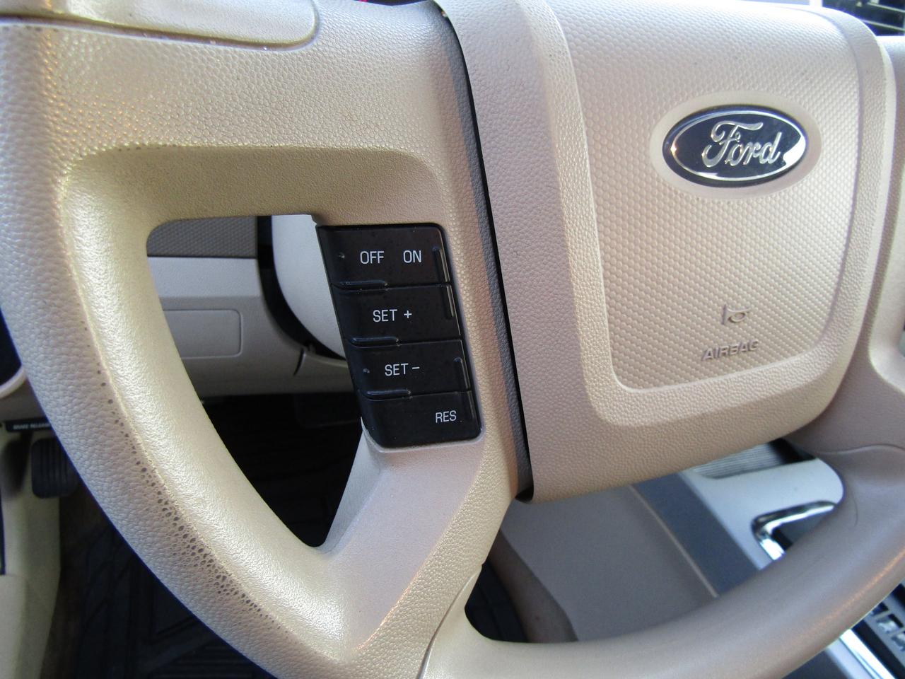 2010 Ford Escape LT, Cruise Ctrl, Automatic Trans, Alloy, *Certified* Photo