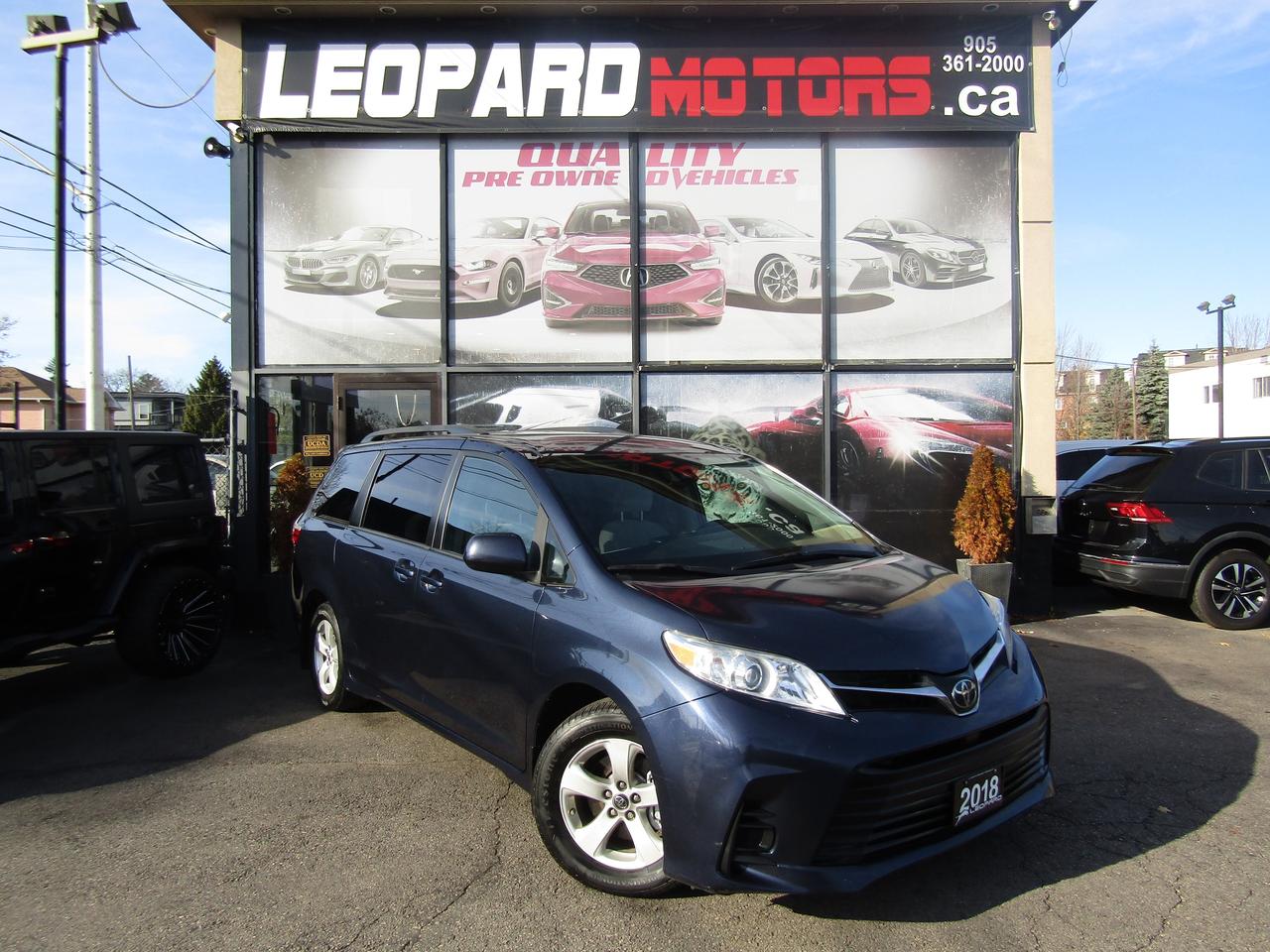 2018 Toyota Sienna LE, 8Pass, Camera, Pwr Sliding Door, Alloy *Certified* Photo0