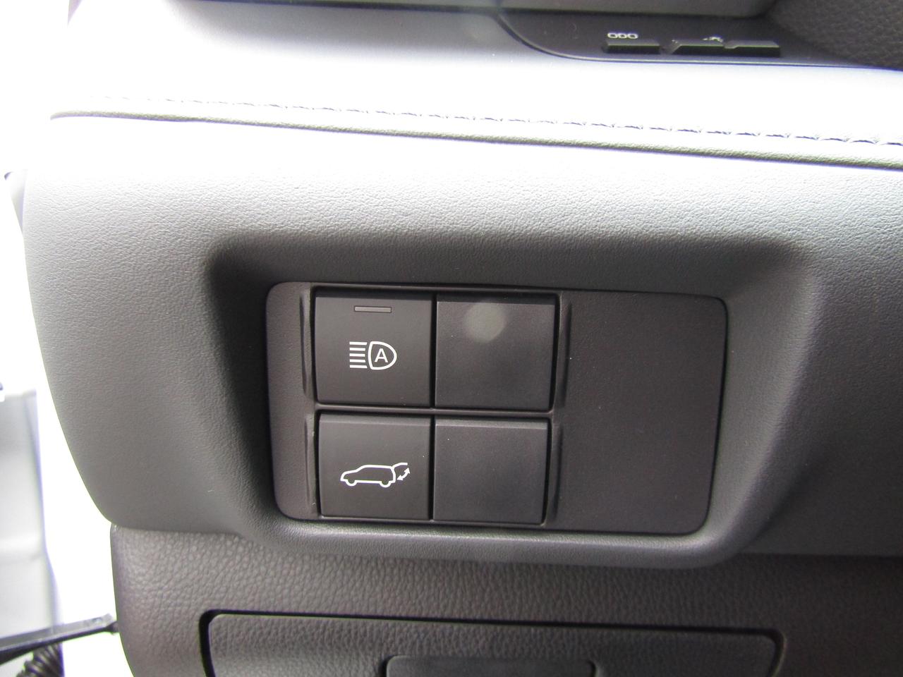 2024 Toyota Highlander Hybrid LE, Hybrid, AWD, Automatic Trunk, 7 PASS, Sunroof, Camera, *Certified* Photo