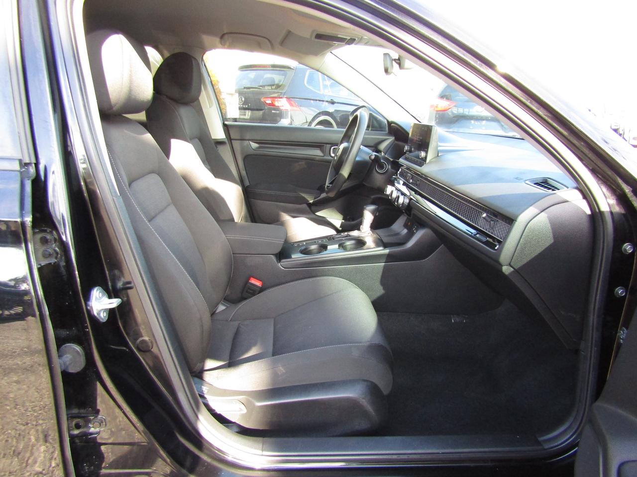 2022 Honda Civic LX, Camera, Adaptive, Lane Assist, Collision Warning, *Certified* Photo