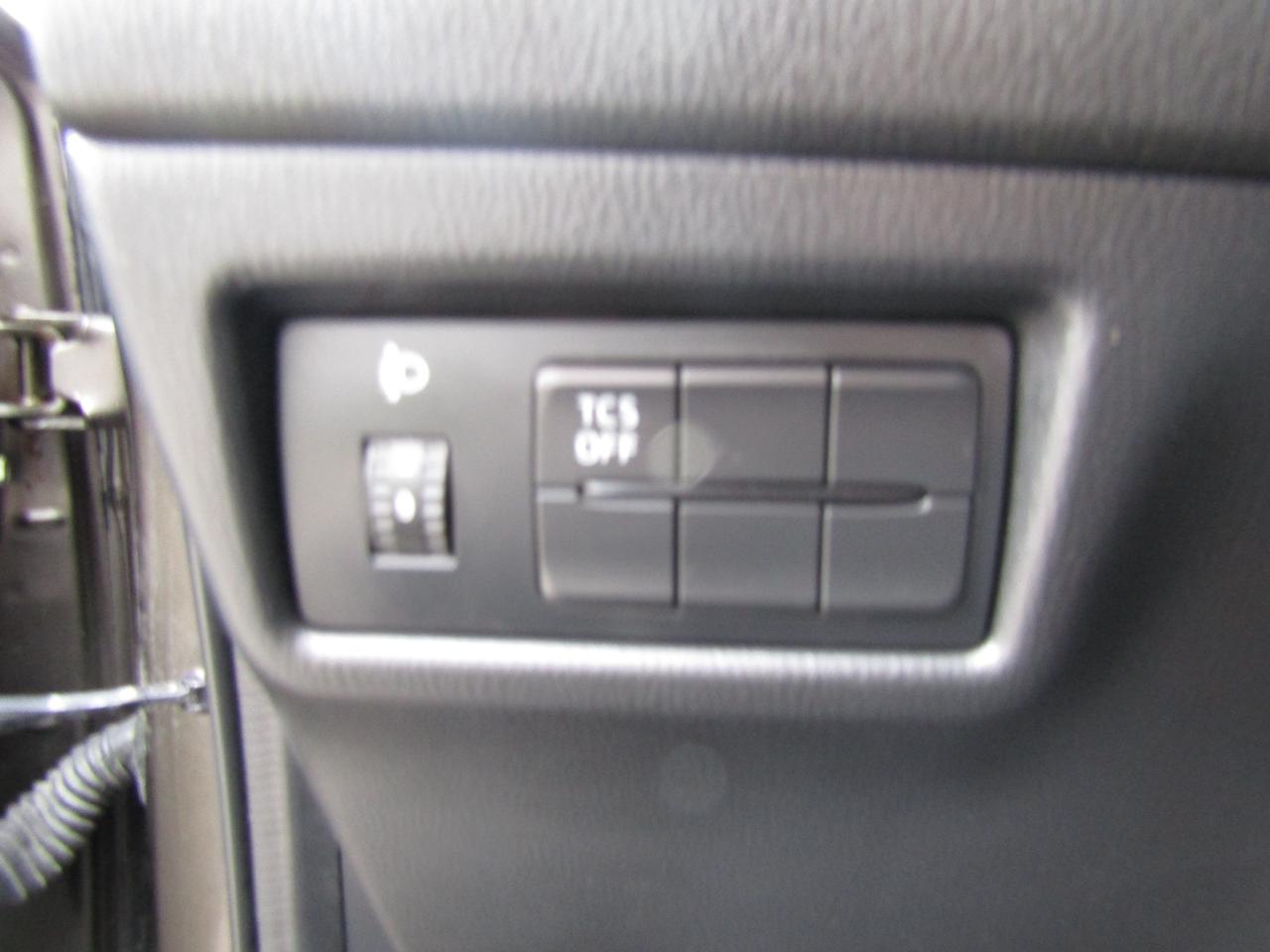 2019 Mazda CX-5 Sport, Awd, Camera, Bluetooth, *Certified* Photo