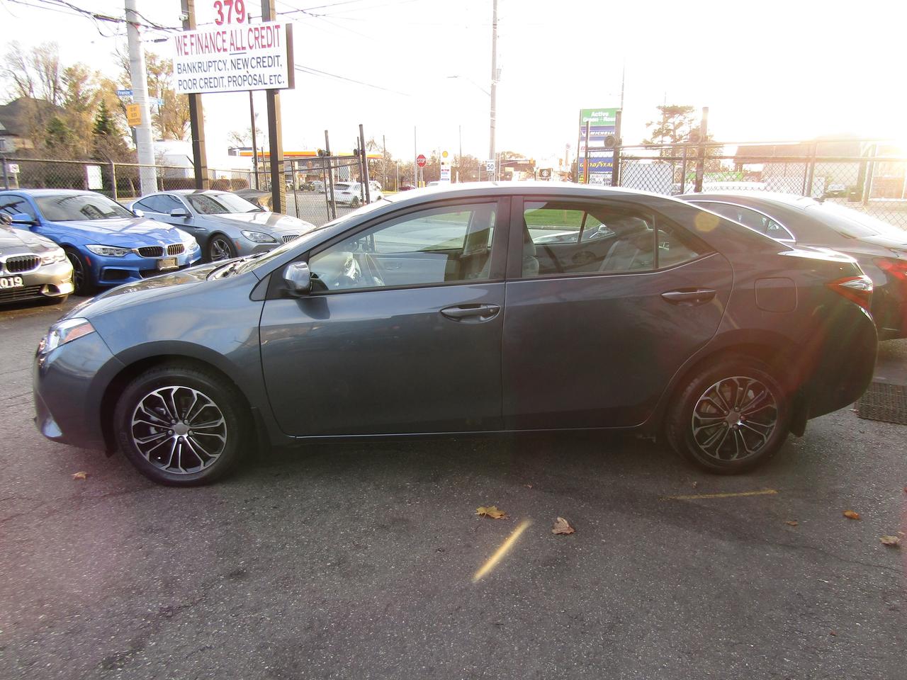 2016 Toyota Corolla LE, Camera, Heated Seats, Bluetooth, *Low KM*Certified* Photo3