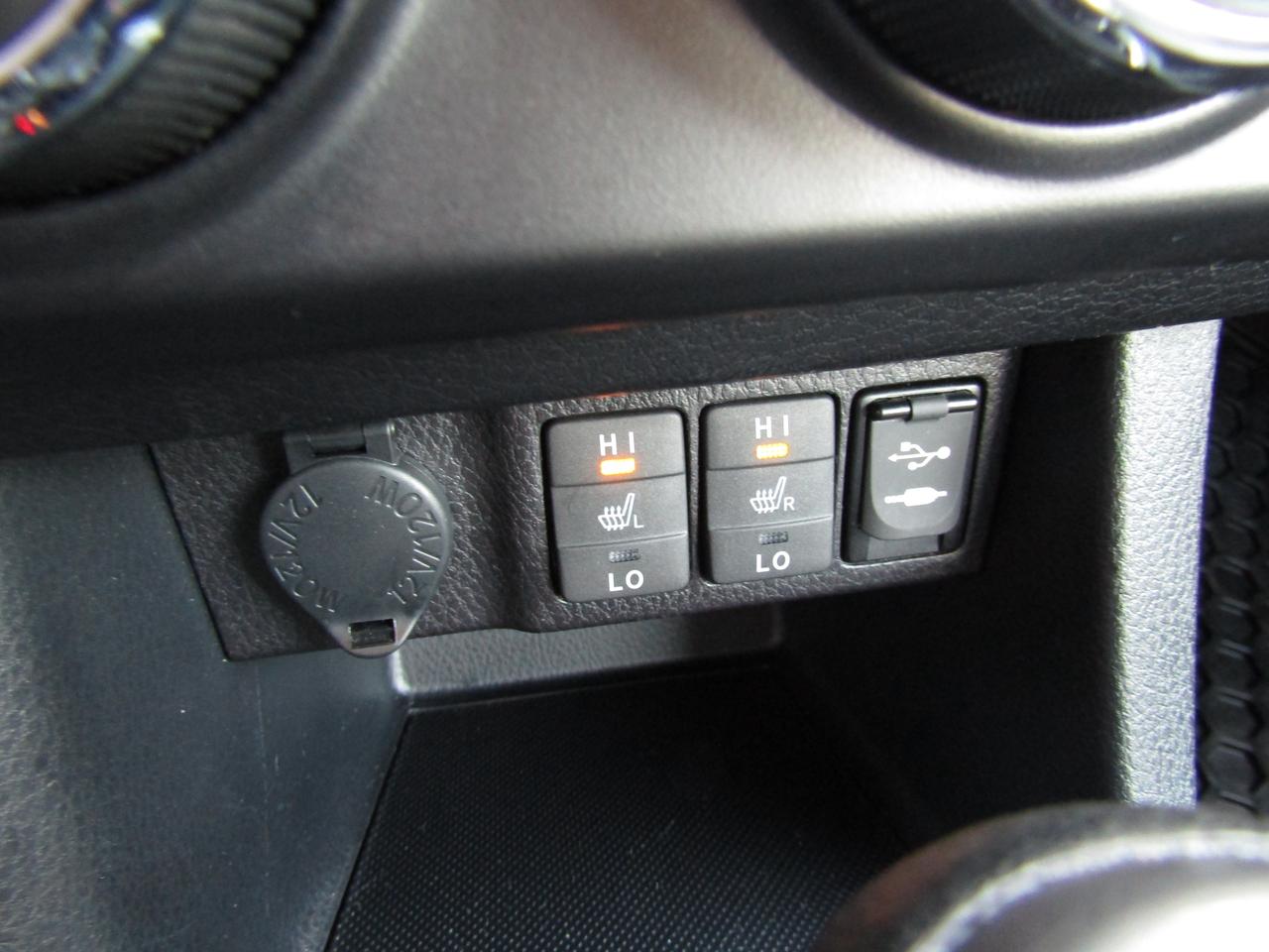 2016 Toyota Corolla LE, Camera, Heated Seats, Bluetooth, *Low KM*Certified* Photo