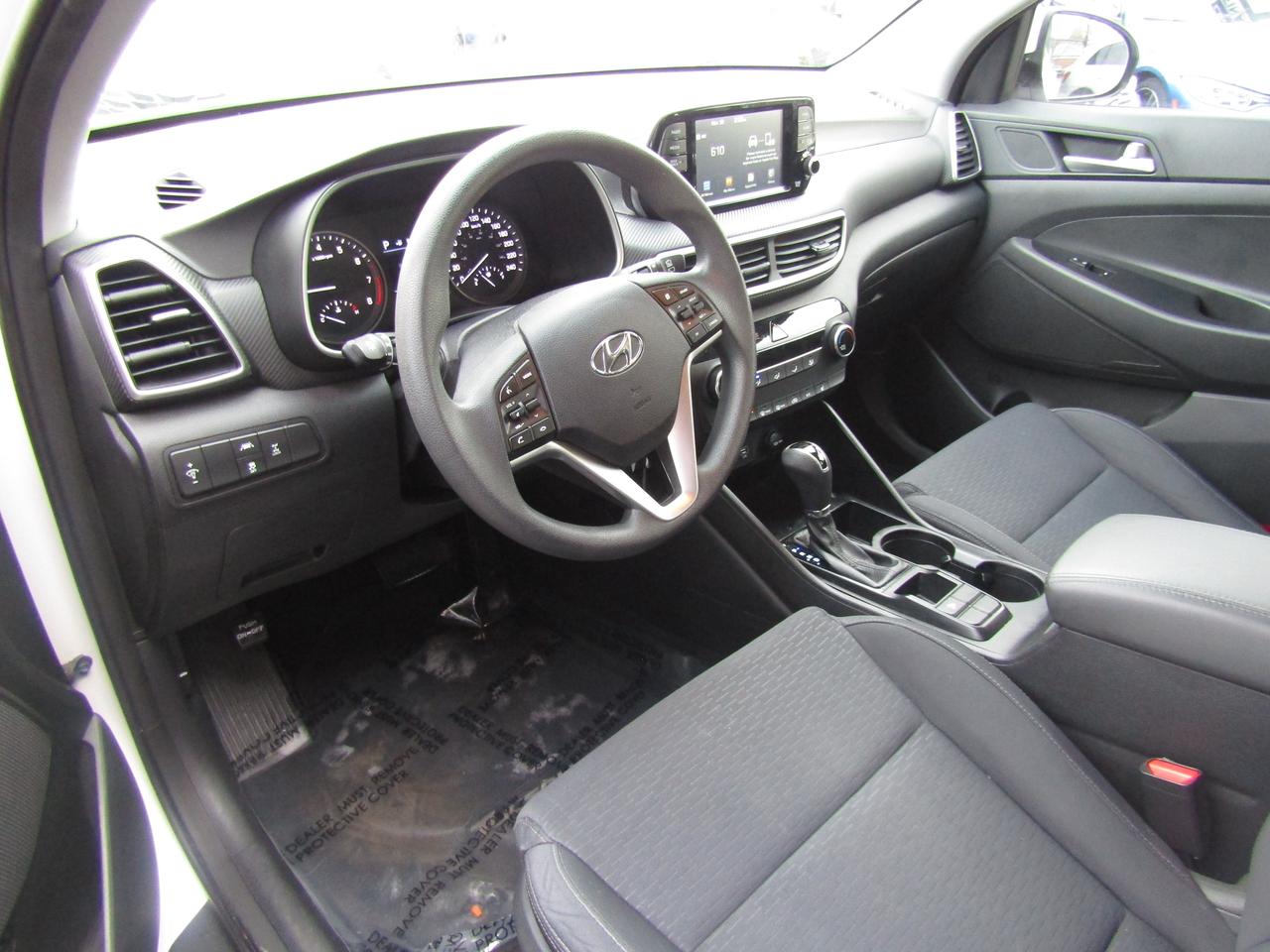 2019 Hyundai Tucson SE, Awd, Camera, Lane Assist, Alloy, *Certified* Photo