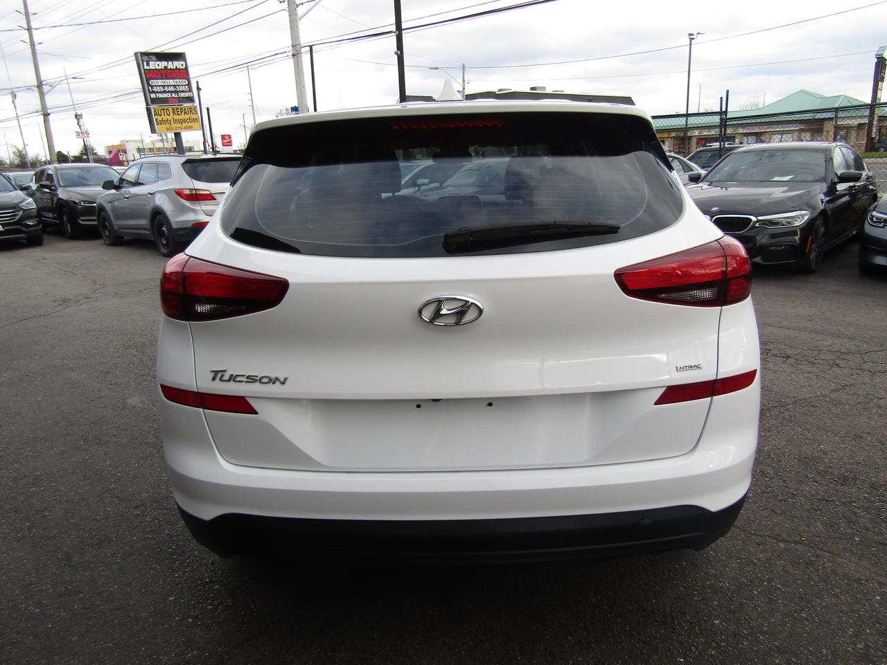2019 Hyundai Tucson SE, Awd, Camera, Lane Assist, Alloy, *Certified* Photo