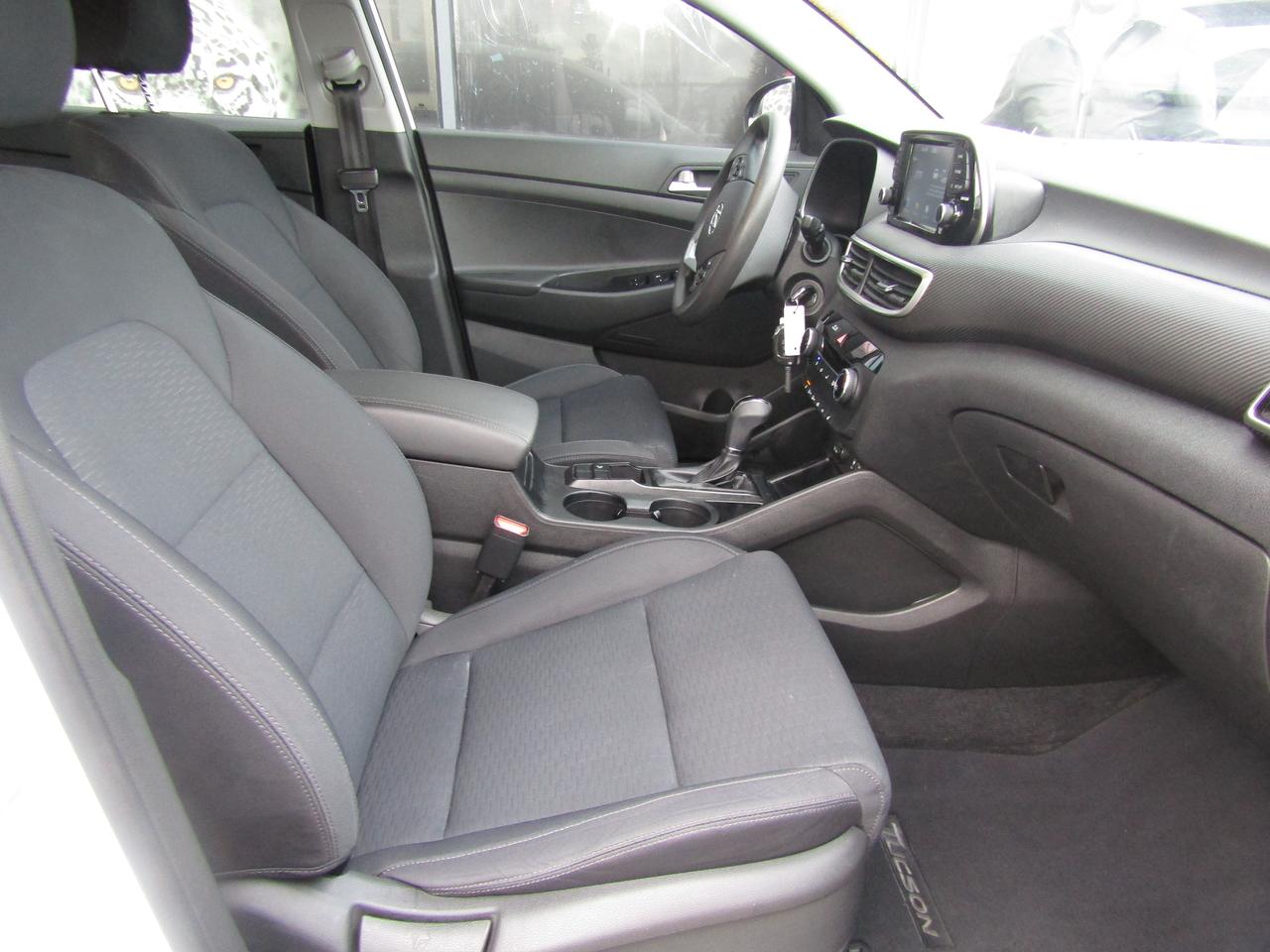 2019 Hyundai Tucson SE, Awd, Camera, Lane Assist, Alloy, *Certified* Photo
