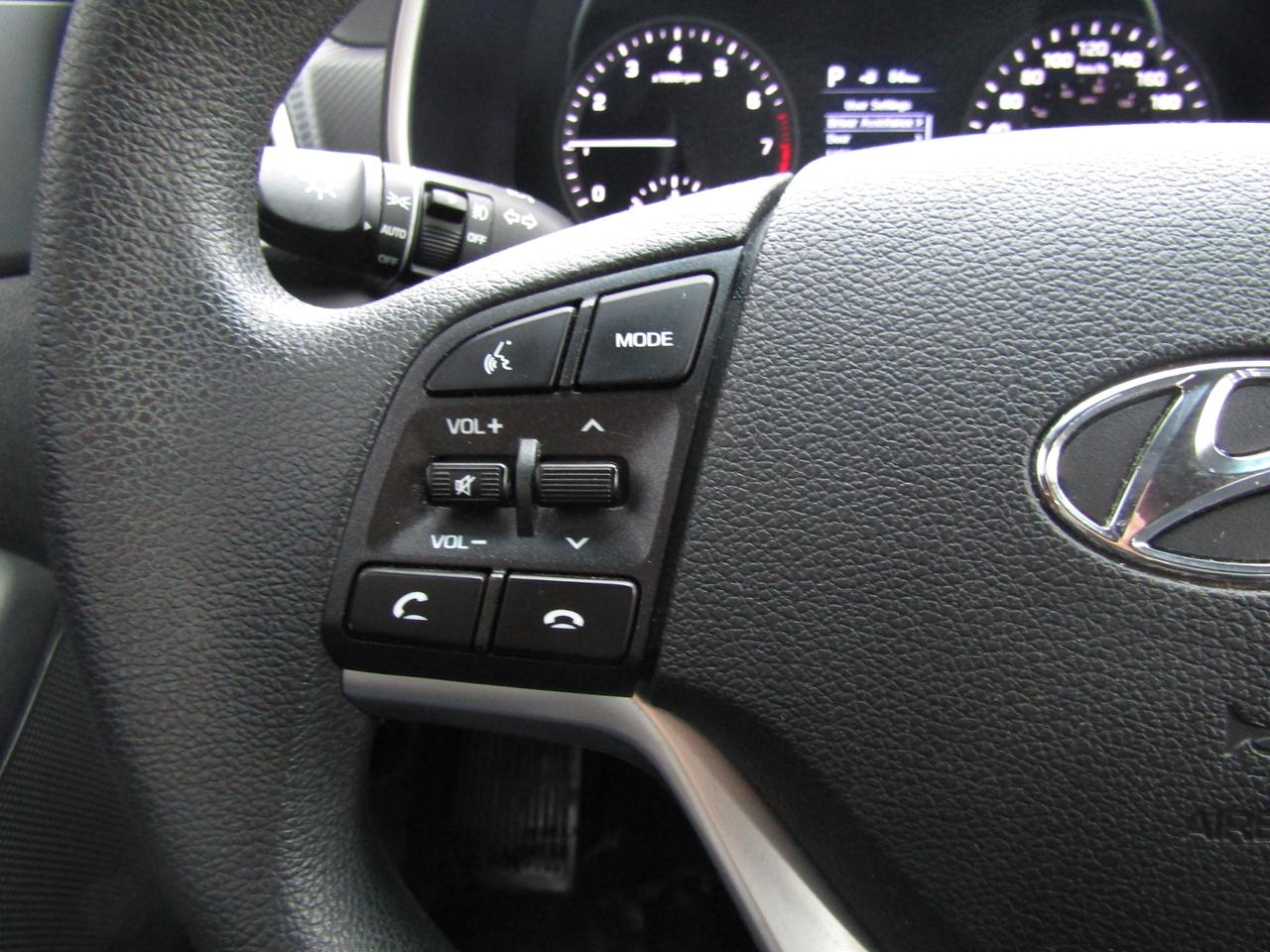 2019 Hyundai Tucson SE, Awd, Camera, Lane Assist, Alloy, *Certified* Photo