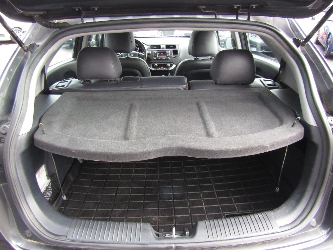 2013 Kia Rio SX, Sunroof, Camera, Bluetooth, Leather, Alloy, *Certified* Photo