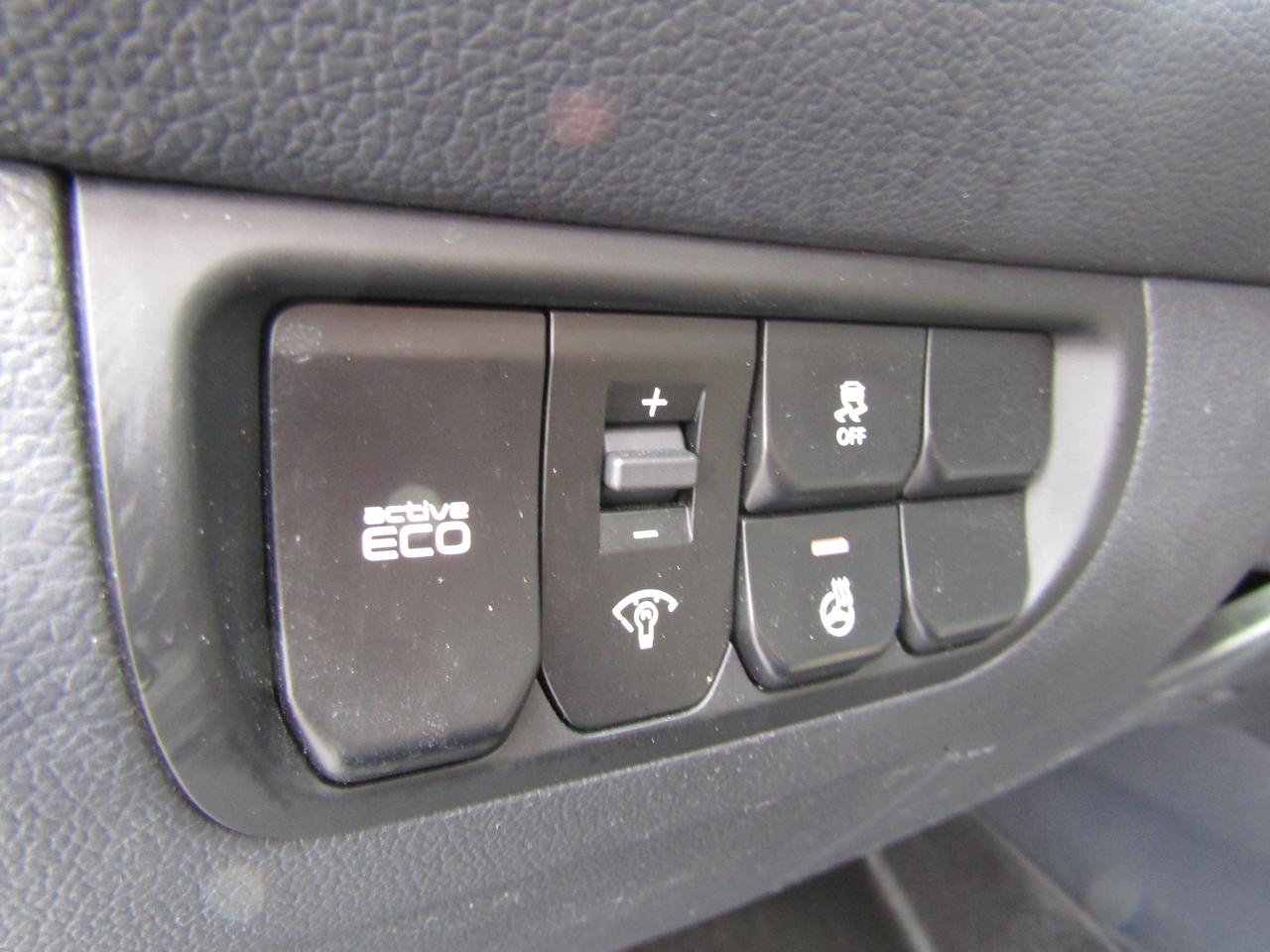 2013 Kia Rio SX, Sunroof, Camera, Bluetooth, Leather, Alloy, *Certified* Photo