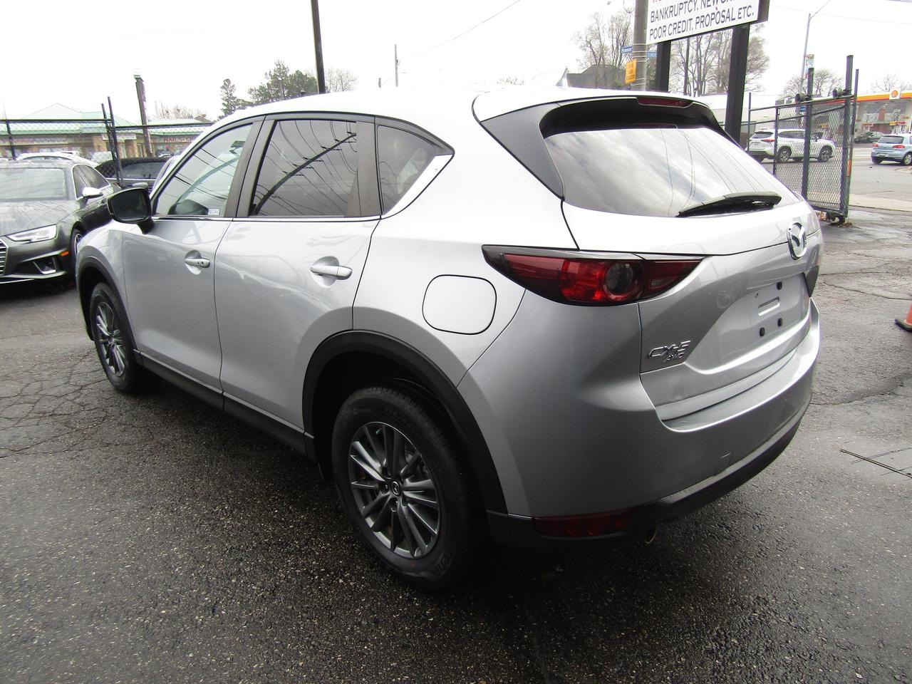 2017 Mazda CX-5 Touring, Awd, Navi, Sunroof, Leather, Camera, Bluetooth, *Certified* Photo4