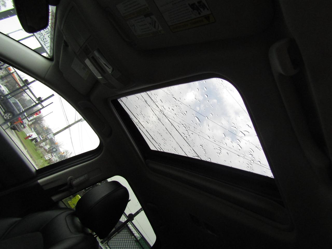 2017 Mazda CX-5 Touring, Awd, Navi, Sunroof, Leather, Camera, Bluetooth, *Certified* Photo