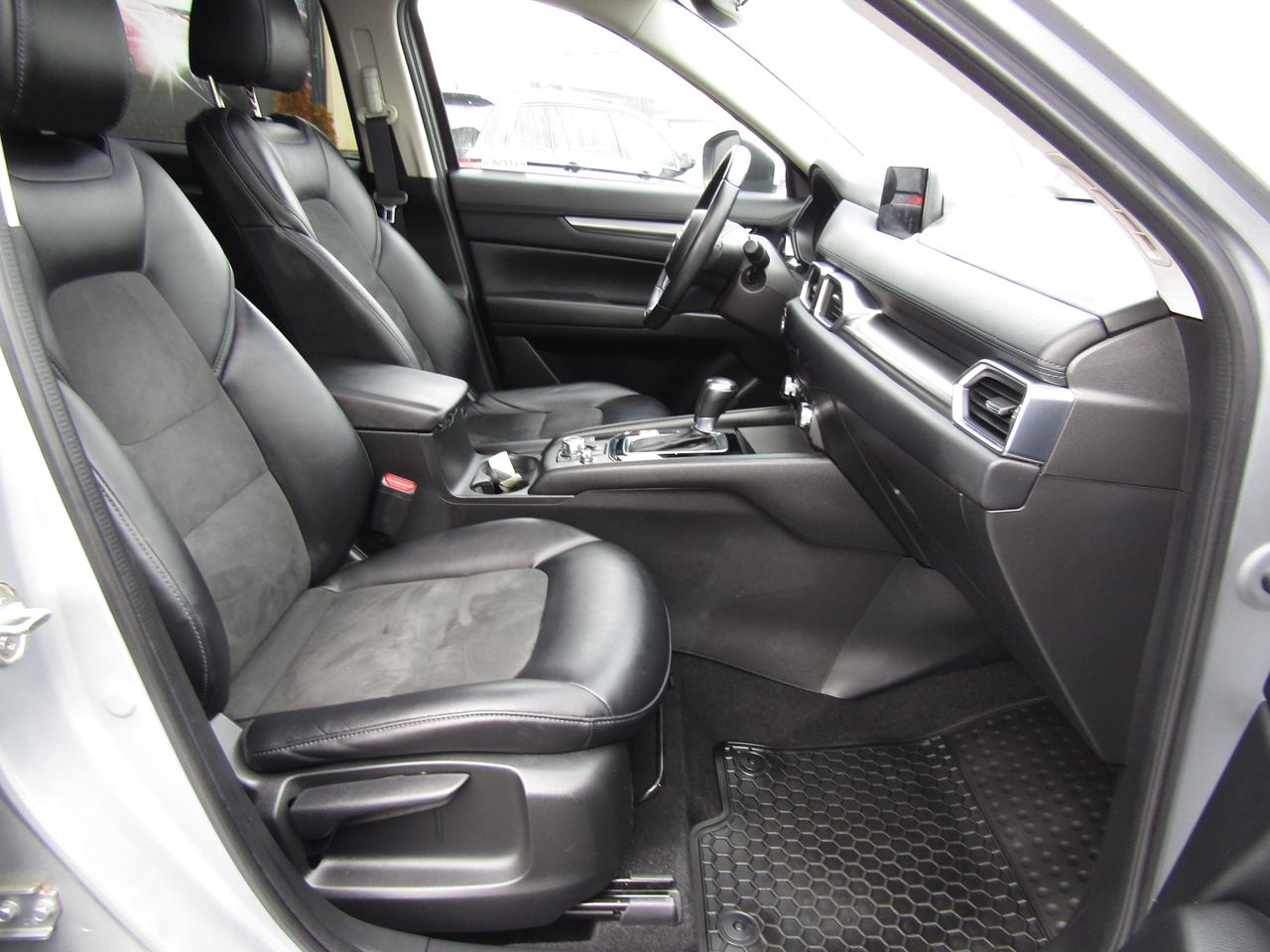 2017 Mazda CX-5 Touring, Awd, Navi, Sunroof, Leather, Camera, Bluetooth, *Certified* Photo