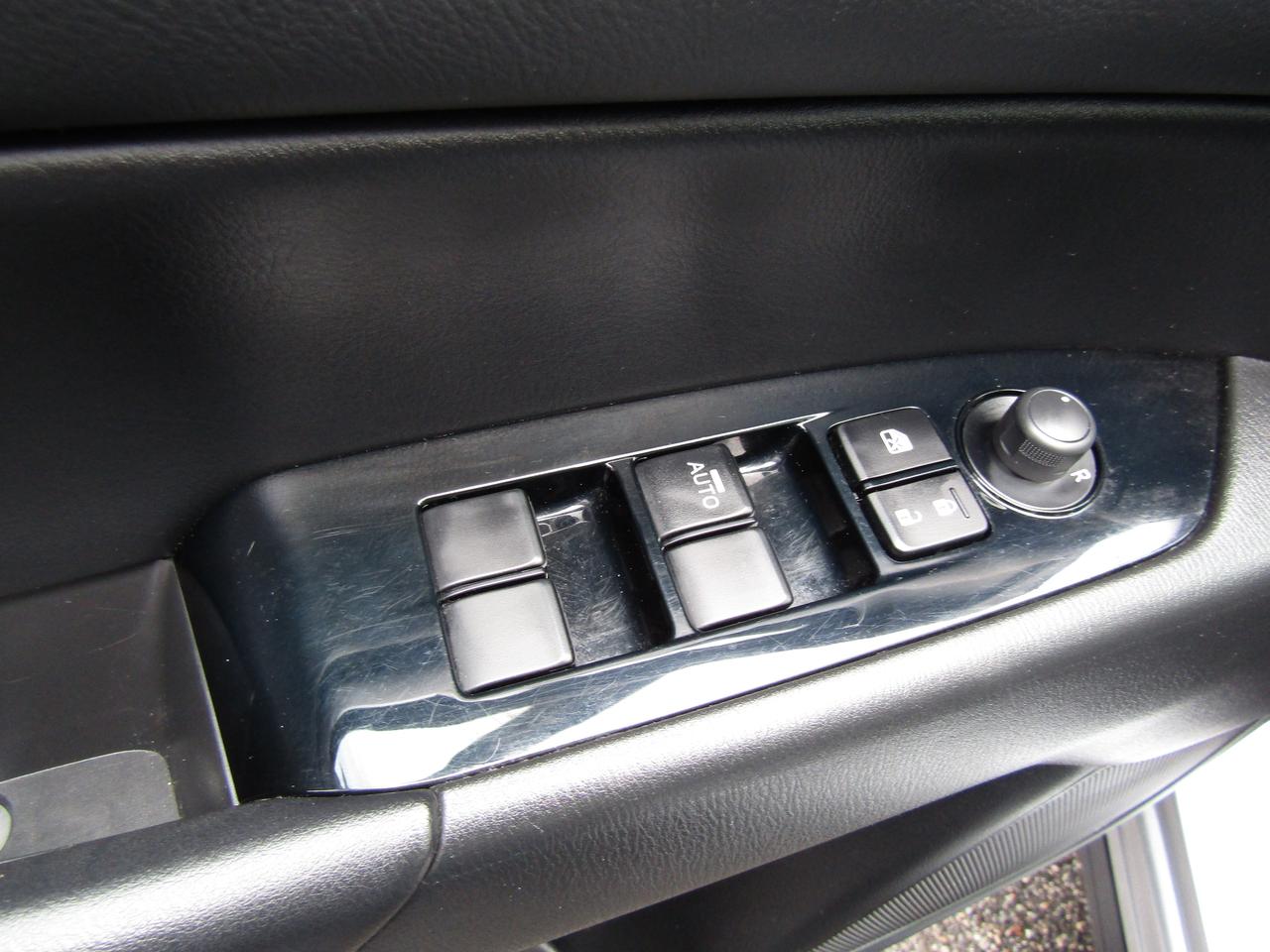 2017 Mazda CX-5 Touring, Awd, Navi, Sunroof, Leather, Camera, Bluetooth, *Certified* Photo