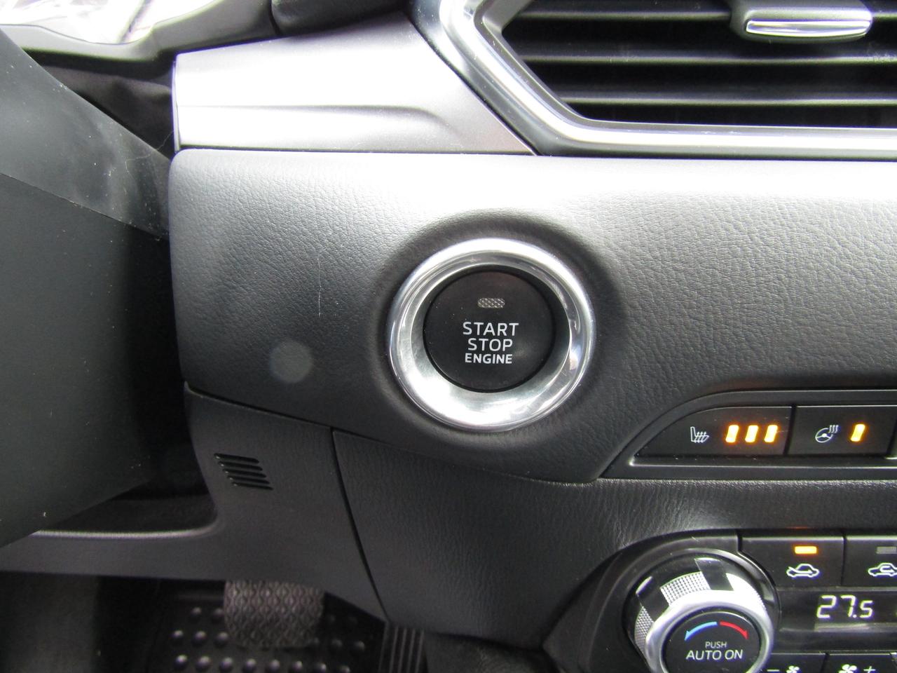 2017 Mazda CX-5 Touring, Awd, Navi, Sunroof, Leather, Camera, Bluetooth, *Certified* Photo