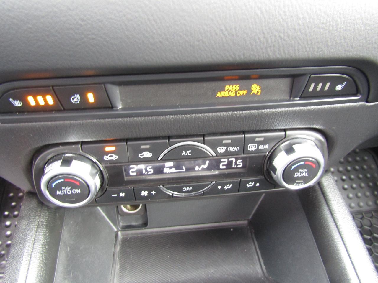 2017 Mazda CX-5 Touring, Awd, Navi, Sunroof, Leather, Camera, Bluetooth, *Certified* Photo