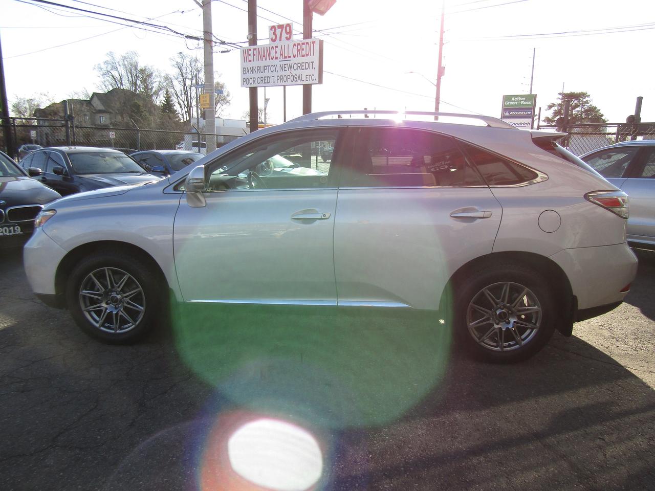 2010 Lexus RX 350 Prem, Awd, Sunroof, Leather, Cooled Seat, *Certified* Photo3