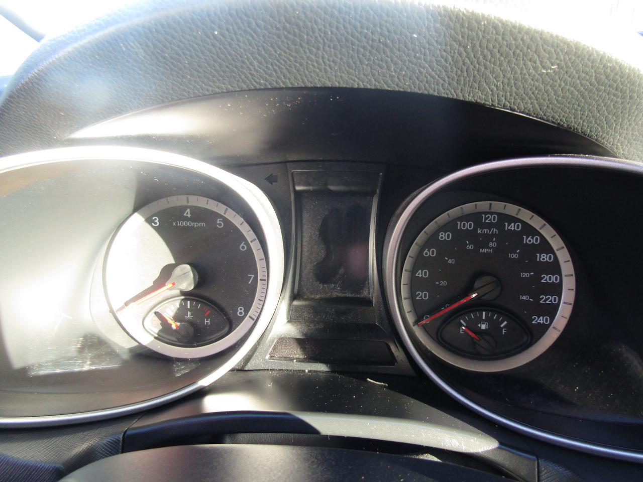 2013 Hyundai Santa Fe XL, 7Pass, AWD, Pano, Camera, Leather, Alloy, *AS-IS* Photo