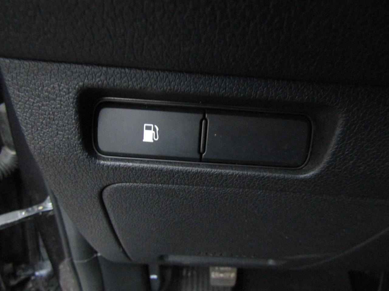 2018 Kia Sorento EX, Camera, DVD, Blind Spot, Leather, Memory, Alloy, *Certified* Photo