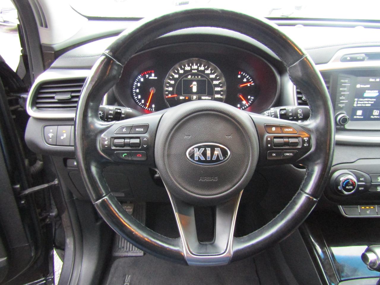 2018 Kia Sorento EX, Camera, DVD, Blind Spot, Leather, Memory, Alloy, *Certified* Photo