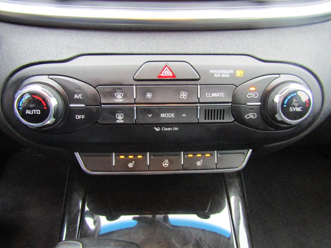 2018 Kia Sorento EX, Camera, DVD, Blind Spot, Leather, Memory, Alloy, *Certified* Photo