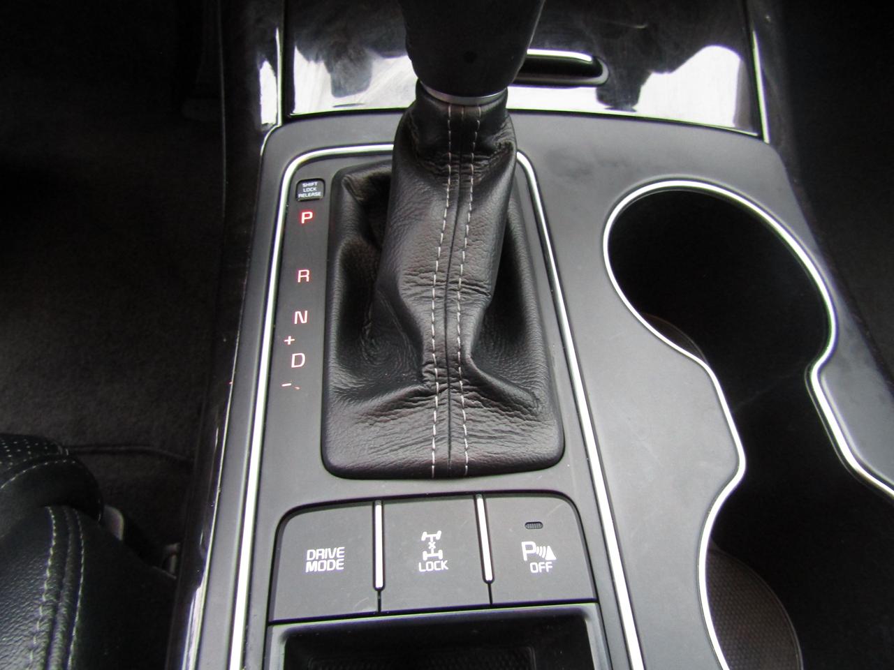 2018 Kia Sorento EX, Camera, DVD, Blind Spot, Leather, Memory, Alloy, *Certified* Photo