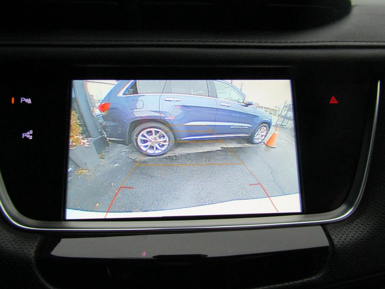 2019 Cadillac XT5 Premium Luxury, AWD, Navi, Pano, Leather, Camera, *Certified* Photo