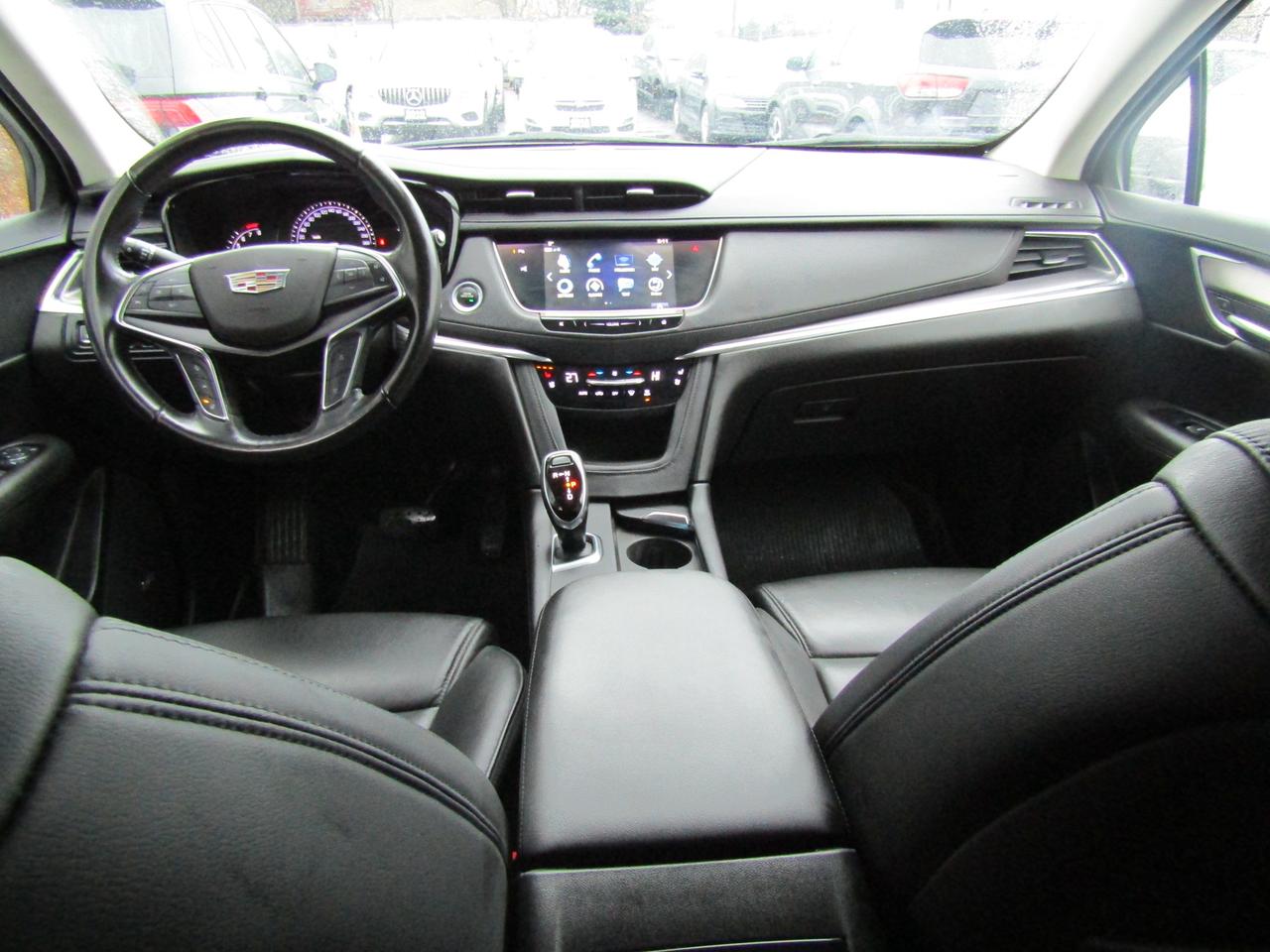 2019 Cadillac XT5 Premium Luxury, AWD, Navi, Pano, Leather, Camera, *Certified* Photo