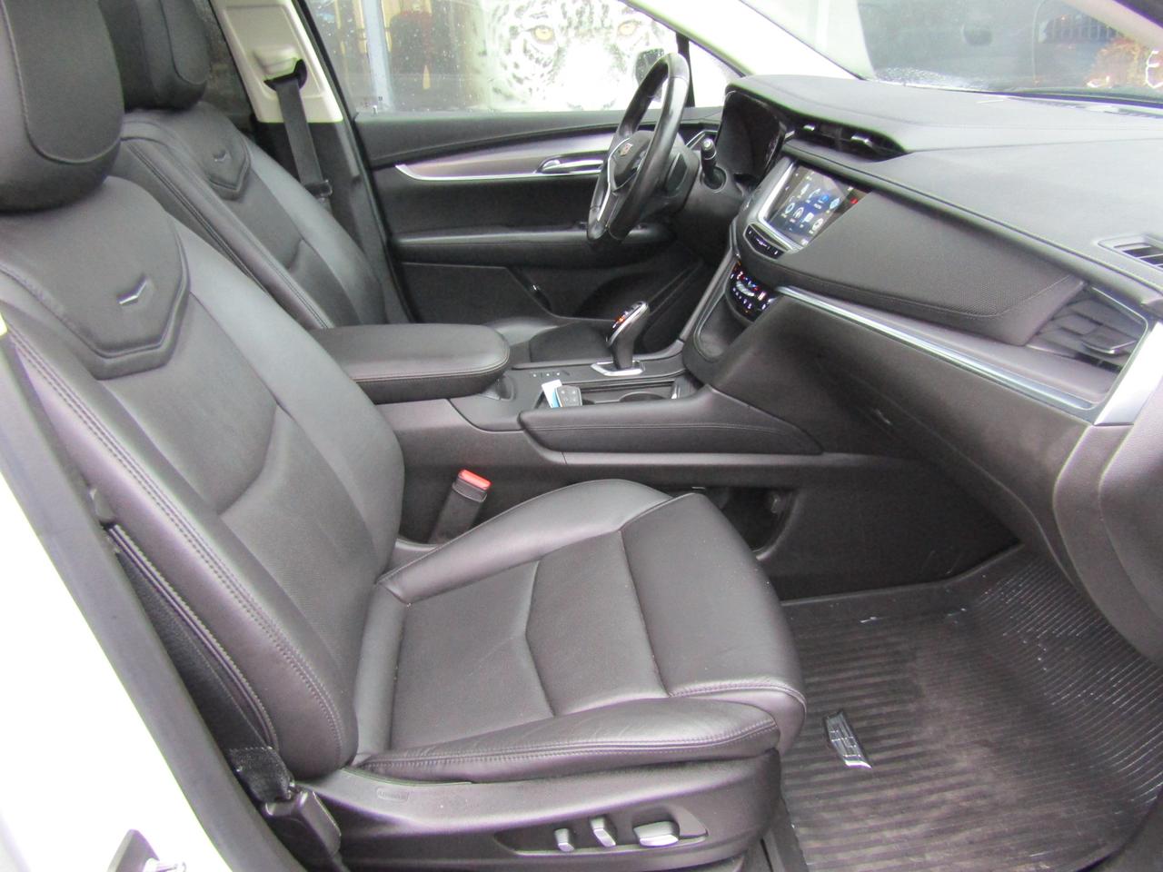 2019 Cadillac XT5 Premium Luxury, AWD, Navi, Pano, Leather, Camera, *Certified* Photo