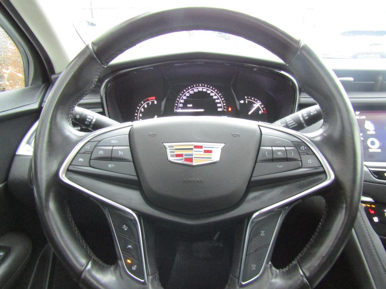 2019 Cadillac XT5 Premium Luxury, AWD, Navi, Pano, Leather, Camera, *Certified* Photo