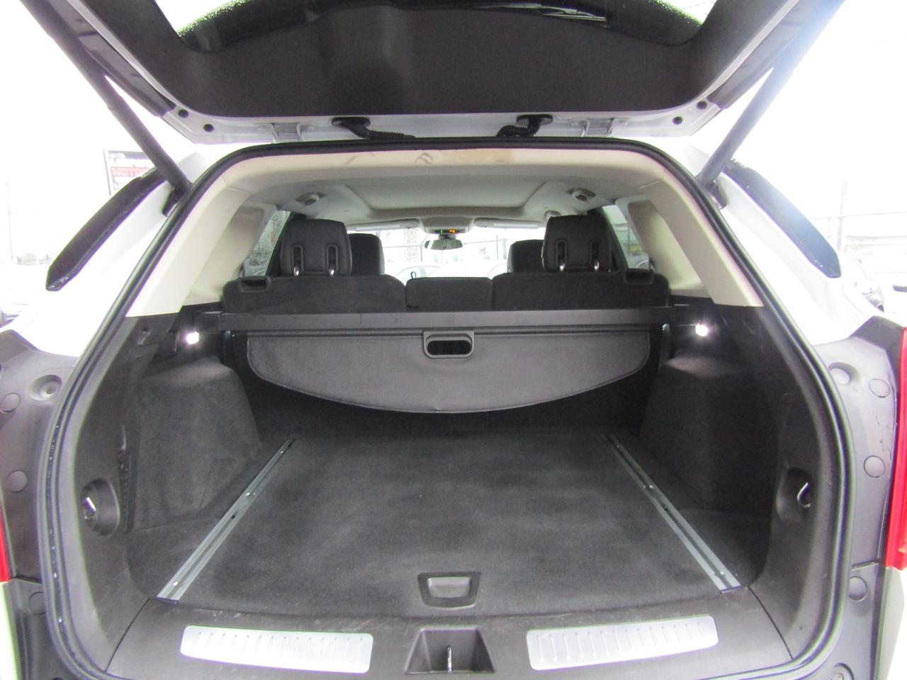 2019 Cadillac XT5 Premium Luxury, AWD, Navi, Pano, Leather, Camera, *Certified* Photo