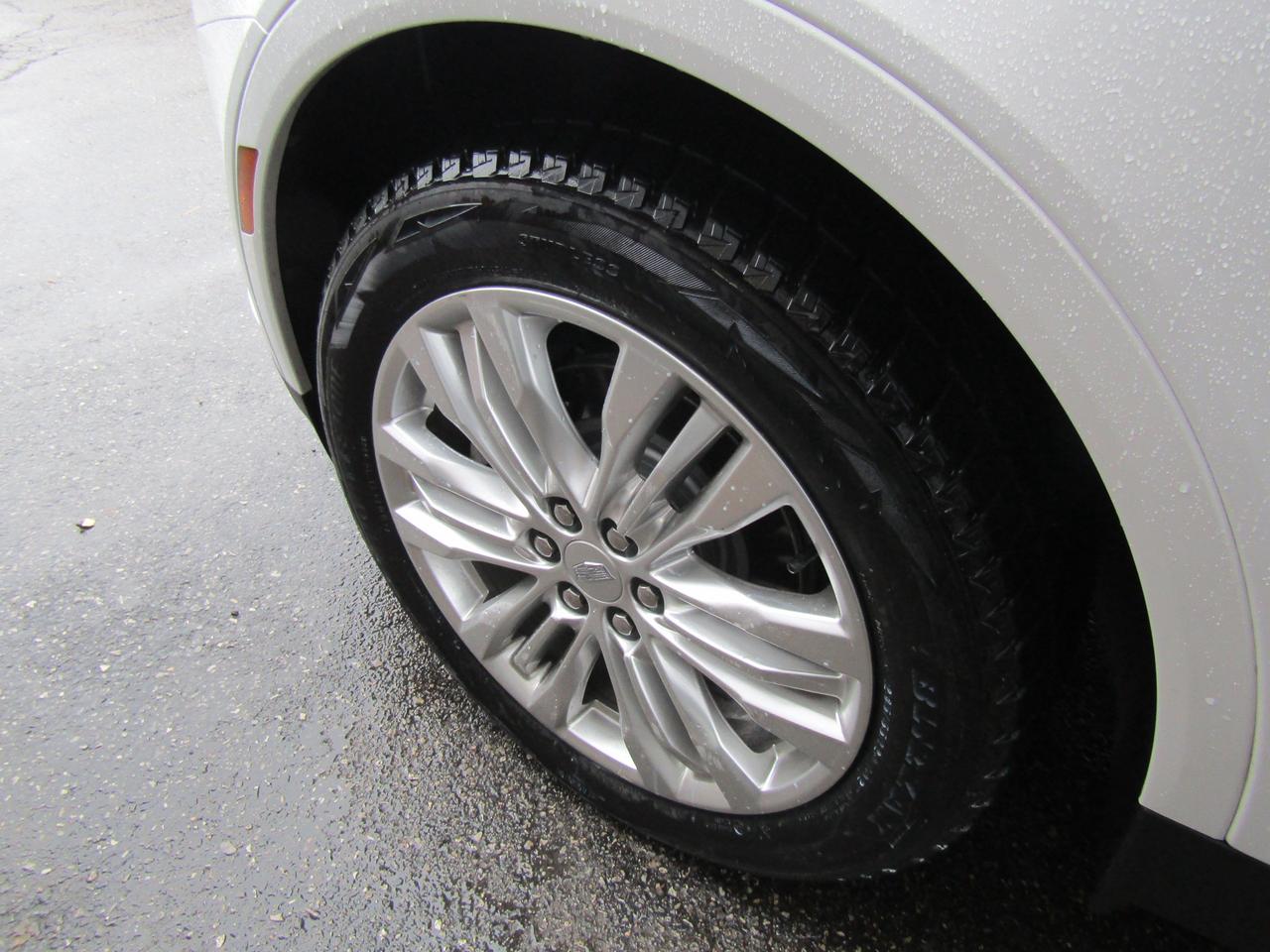 2019 Cadillac XT5 Premium Luxury, AWD, Navi, Pano, Leather, Camera, *Certified* Photo