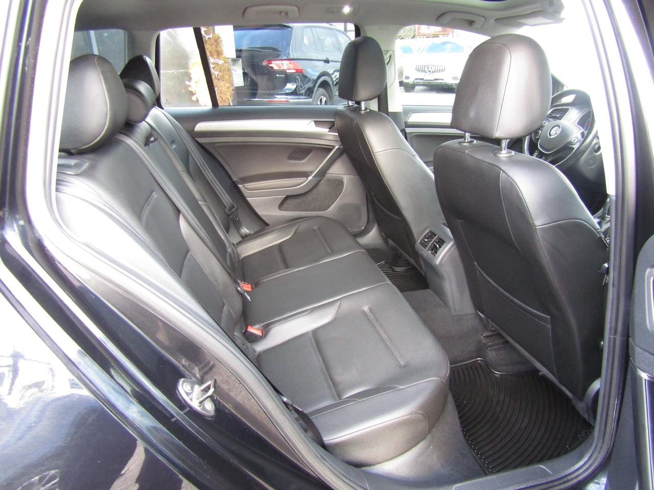 2016 Volkswagen Jetta SportWagen Highline,Blind Spots, Navi,Bluetooth,Cruise Ctrl*Certified* Photo