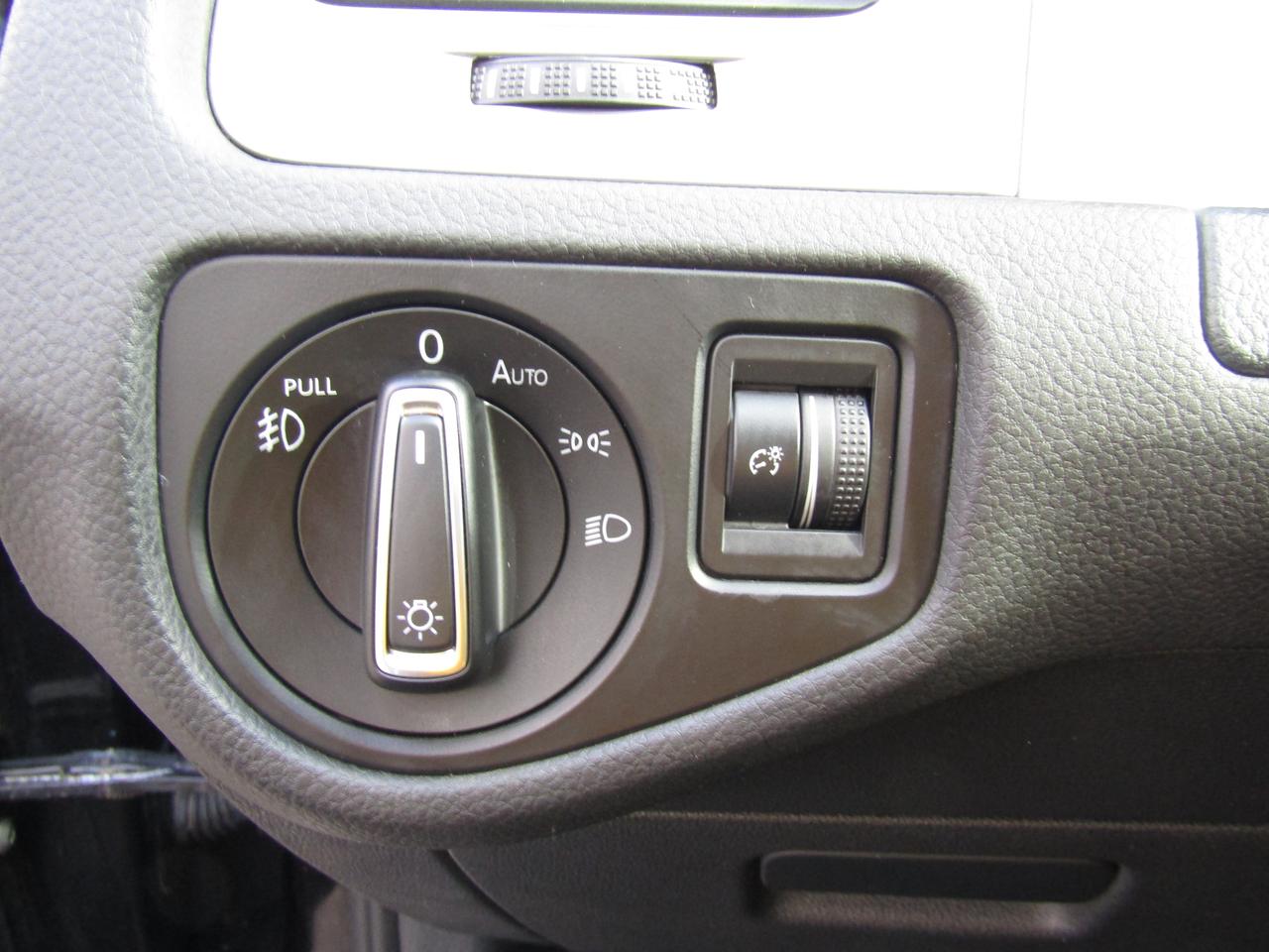 2016 Volkswagen Jetta SportWagen Highline,Blind Spots, Navi,Bluetooth,Cruise Ctrl*Certified* Photo