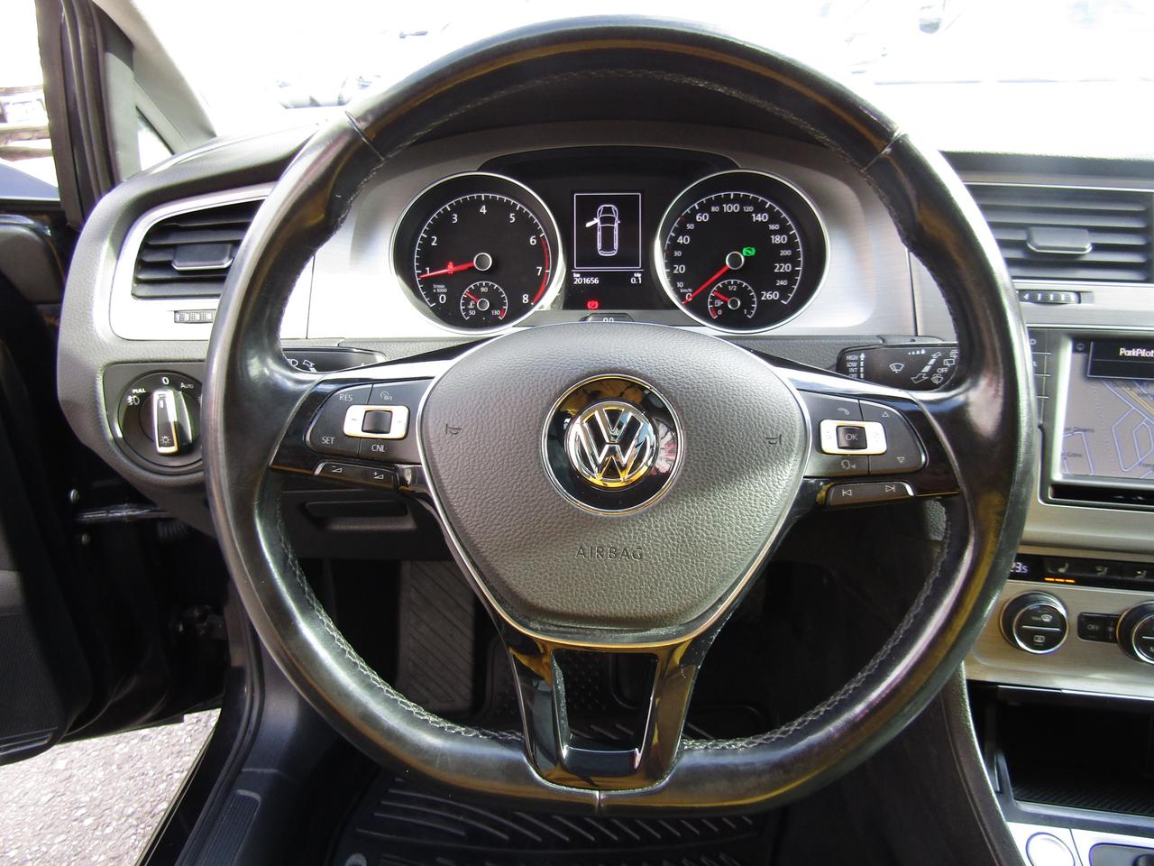 2016 Volkswagen Jetta SportWagen Highline,Blind Spots, Navi,Bluetooth,Cruise Ctrl*Certified* Photo