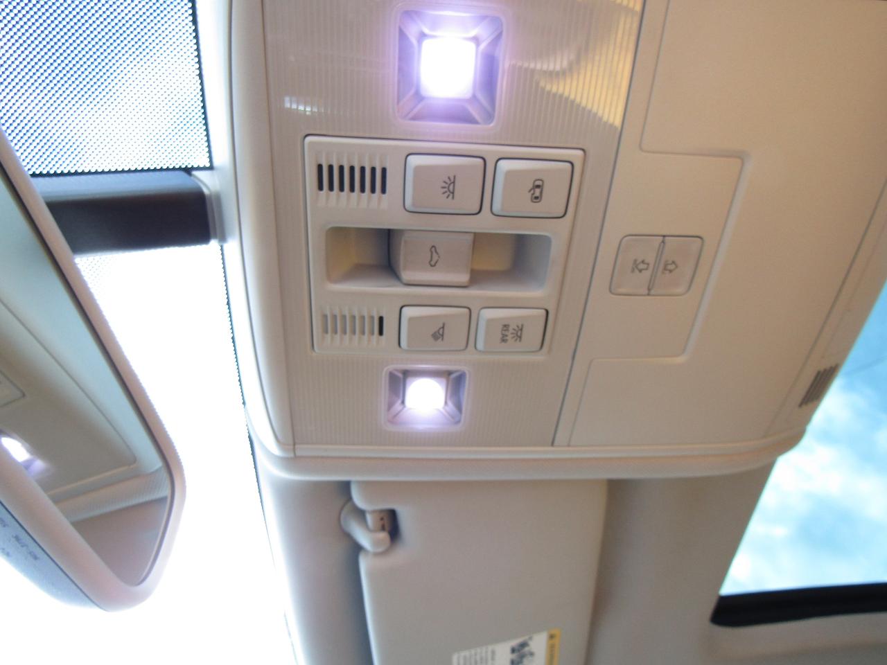 2016 Volkswagen Jetta SportWagen Highline,Blind Spots, Navi,Bluetooth,Cruise Ctrl*Certified* Photo