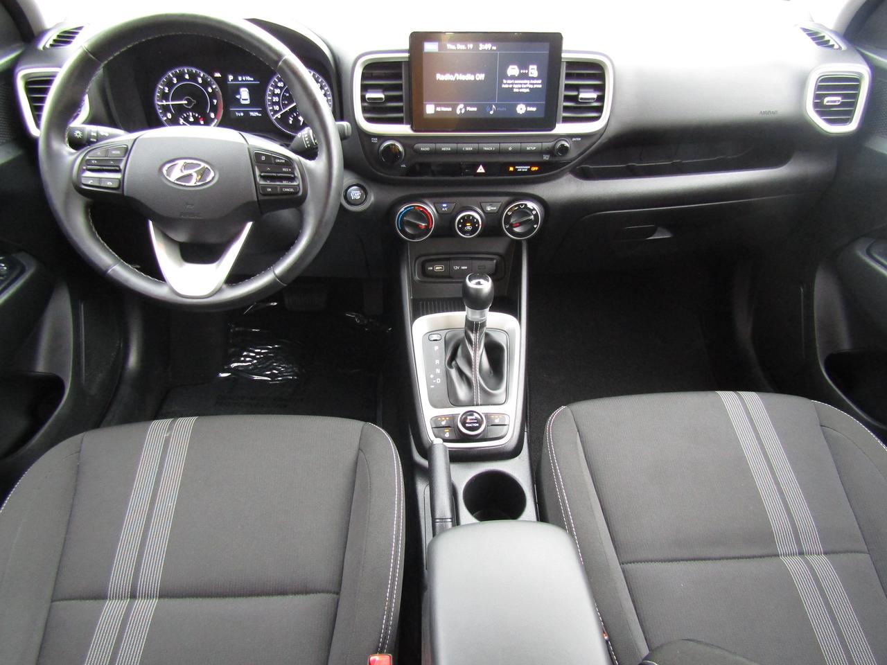 2022 Hyundai Venue SEL, Camera, Blind spot, Line Assist, Alloy, *Certified* Photo