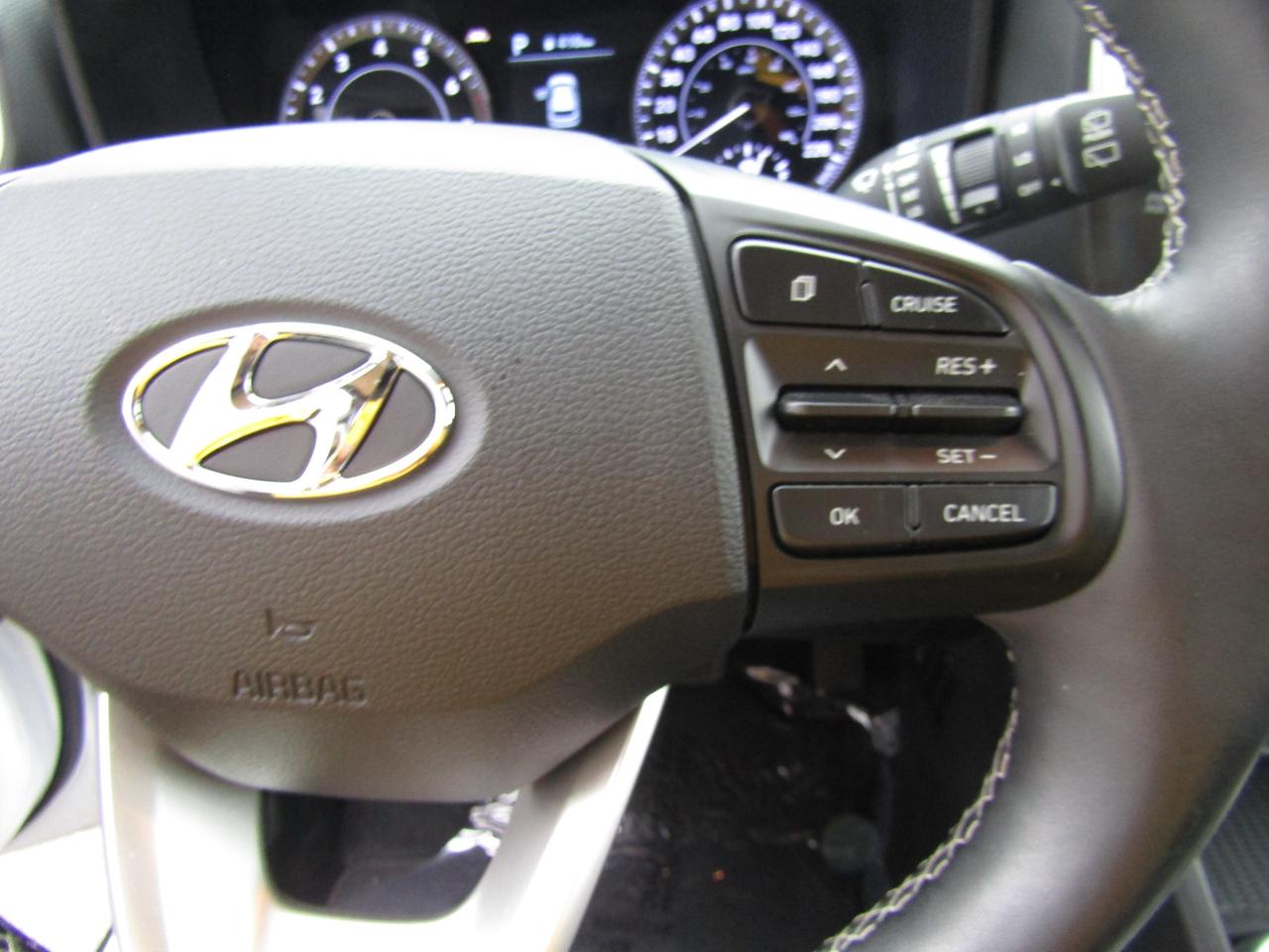 2022 Hyundai Venue SEL, Camera, Blind spot, Line Assist, Alloy, *Certified* Photo