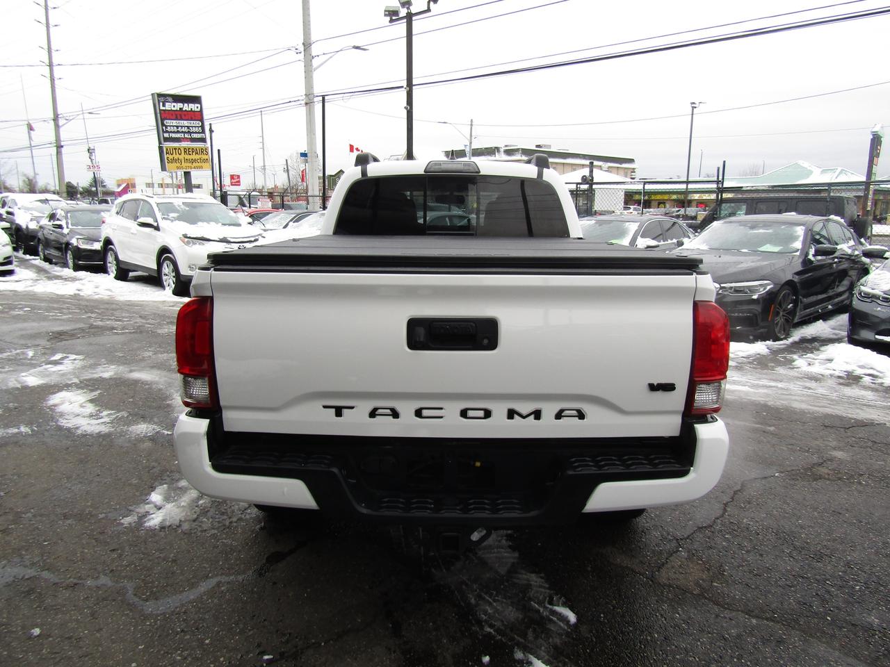2017 Toyota Tacoma TRD, 4X4, Navi, Camera, Cruise Ctrl, Bluetooth **Certified** Photo