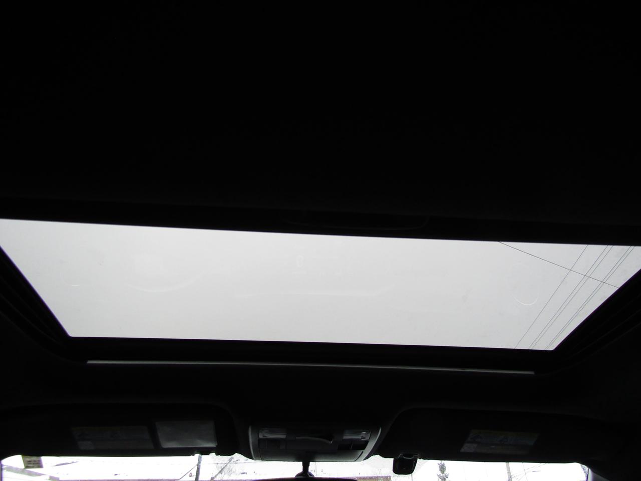 2017 Toyota Tacoma TRD, 4X4, Navi, Camera, Cruise Ctrl, Bluetooth **Certified** Photo