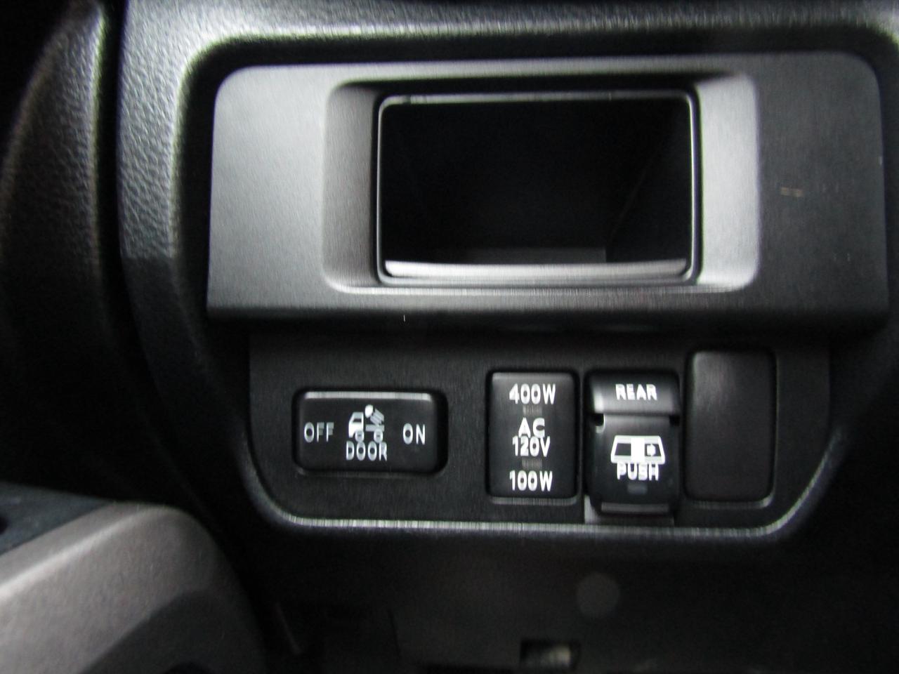 2017 Toyota Tacoma TRD, 4X4, Navi, Camera, Cruise Ctrl, Bluetooth **Certified** Photo