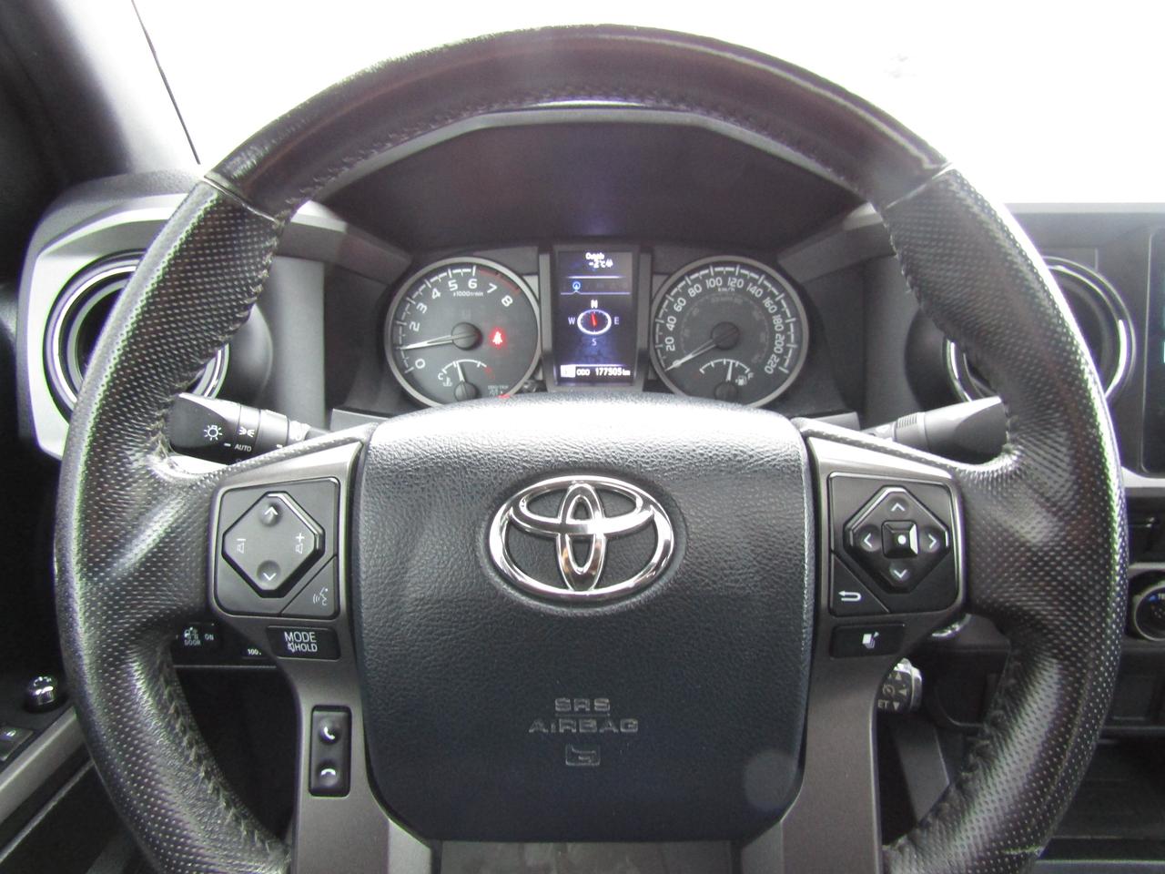 2017 Toyota Tacoma TRD, 4X4, Navi, Camera, Cruise Ctrl, Bluetooth **Certified** Photo