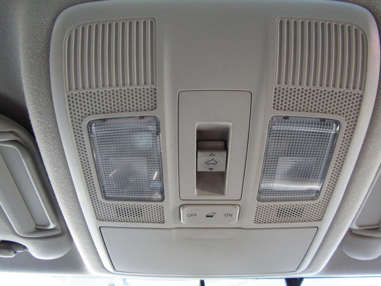 2016 Mazda CX-5 Touring, Navi, Sunroof, Camera, Blind Spot, Bluetooth, *Certified* Photo